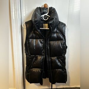 SAM Black Quilted Vest